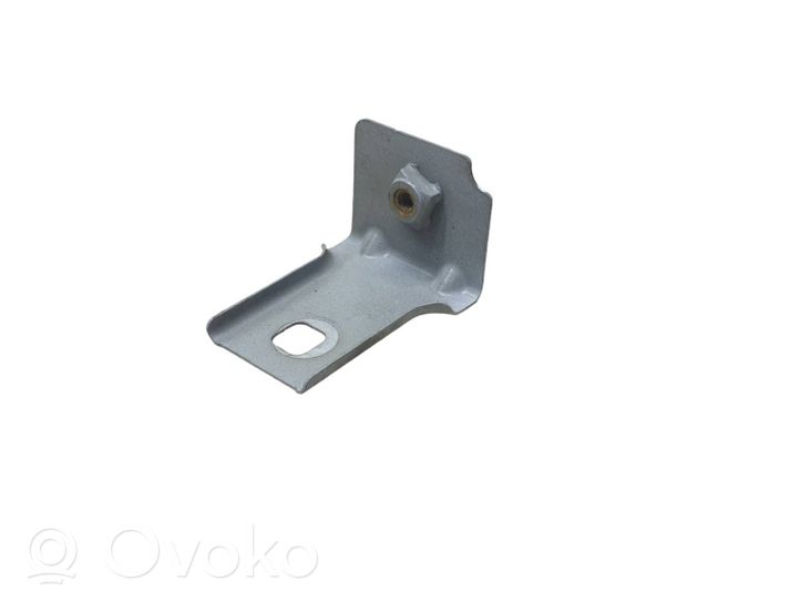 Renault Trafic III (X82) Fender mounting bracket 5032R