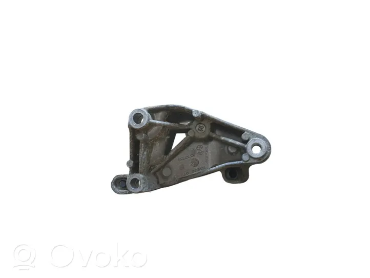 Renault Megane II Supporto di montaggio scatola del cambio 8200277203