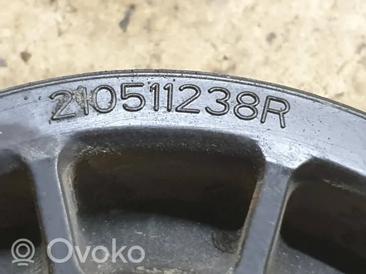 Mercedes-Benz Vito Viano W447 Vandens pompos skriemulys 210511238R