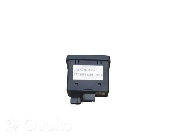 Fiat Ducato USB socket connector TECVOXD532