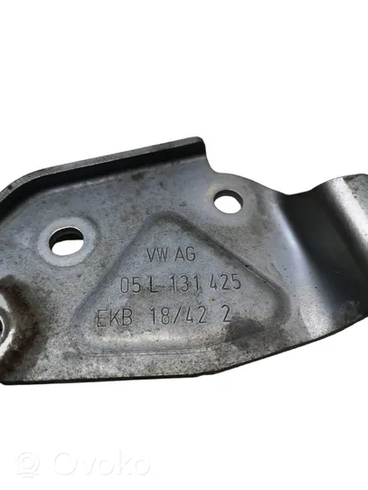 Audi A7 S7 4K8 Supporto della valvola di raffreddamento EGR 05L131425