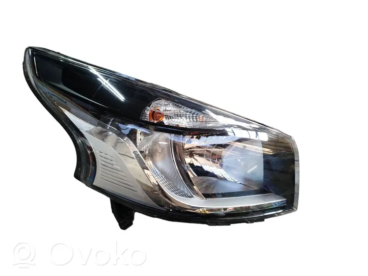 Renault Trafic III (X82) Phare frontale 260105469R