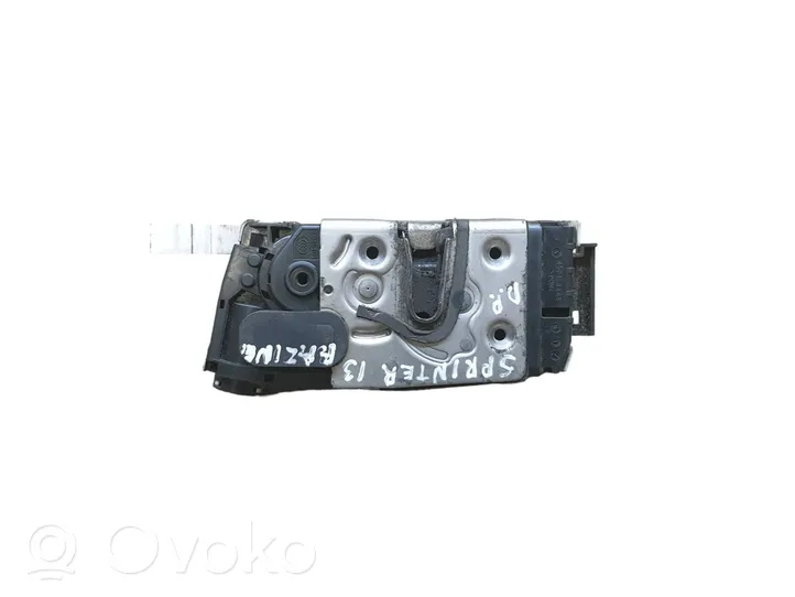 Mercedes-Benz Sprinter W906 Serrure A9067401035