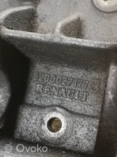 Renault Master II Support de moteur, coussinet 8200027177B