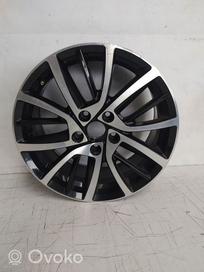 Volkswagen Golf Sportsvan R17 alloy rim 