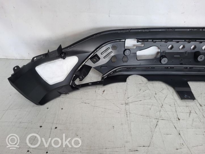 Ford Puma Takapuskurin koristemuotolista L1TB-17F954-B1