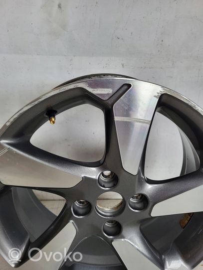 Ford Fiesta R17 alloy rim 