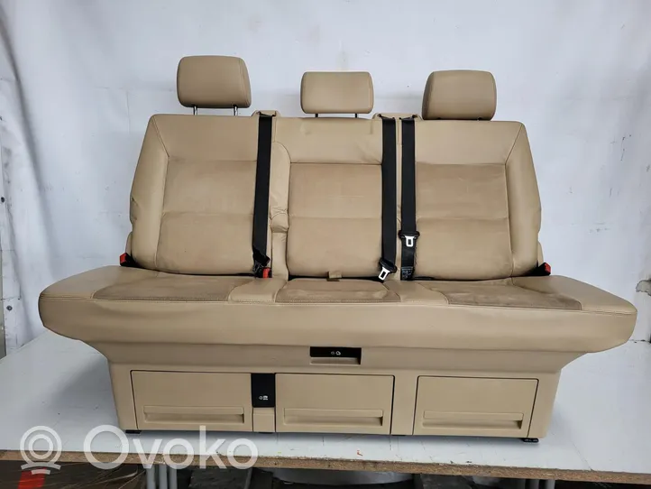 Volkswagen Multivan T5 Seat set VOLKSWAGEN