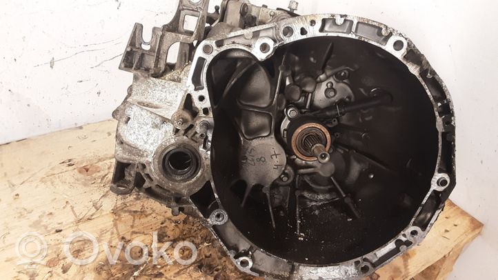 Renault Scenic II -  Grand scenic II Manual 5 speed gearbox 7701717852