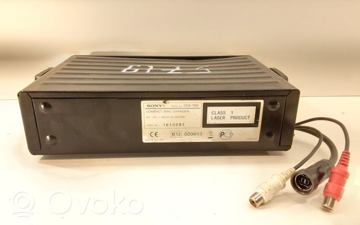 Ford Fiesta CD/DVD changer CDXT69