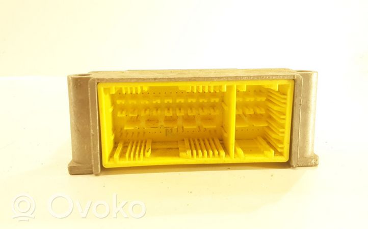 Mercedes-Benz Vito Viano W639 Gaisa spilvenu vadības bloks 0285010054