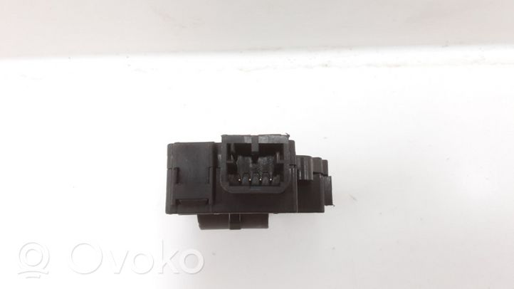 BMW X5 F15 Oro sklendės varikliukas T1015556H