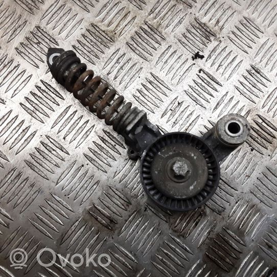 Opel Corsa C Napinacz paska wielorowkowego / Alternatora 90531986