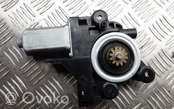 Volvo S80 Front door window regulator motor 970713101