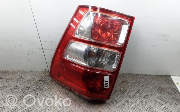 Suzuki Grand Vitara II Lampa tylna 