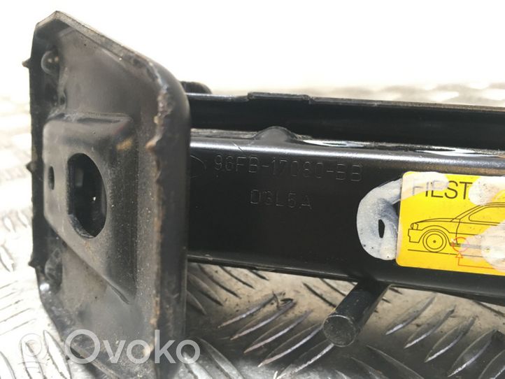 Ford Fiesta Cric de levage 86FB17080BB