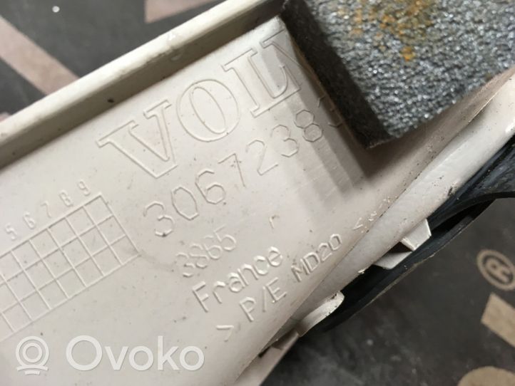 Volvo S40 Boczny element deski rozdzielczej 30672383