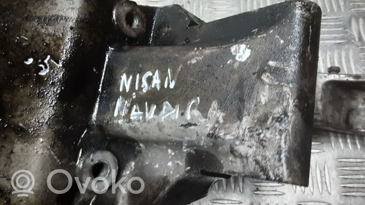 Nissan Navara D40 Mocowanie alternatora 11910EB300