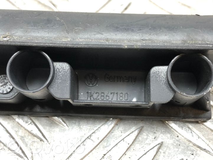 Volkswagen Golf V Muu etuoven verhoiluelementti 1K2867180