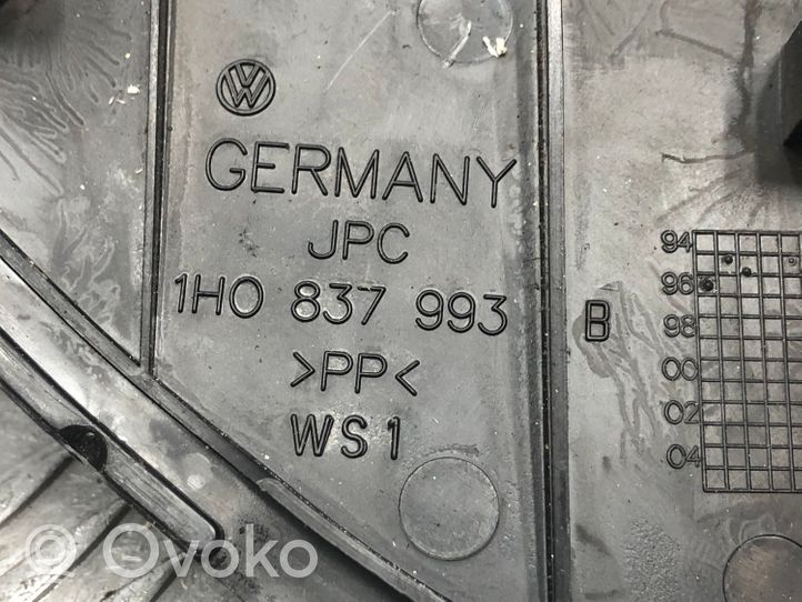 Volkswagen Golf III Muu etuoven verhoiluelementti 1H0837993B