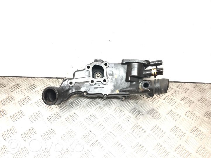 Citroen C5 Termostaatin kotelo 9643211880