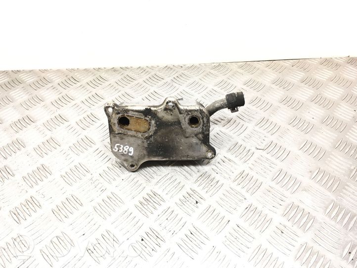 Mercedes-Benz E W210 Support de filtre à huile 