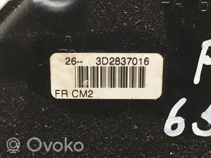 Volkswagen Golf V Priekinė durų spyna PA6630