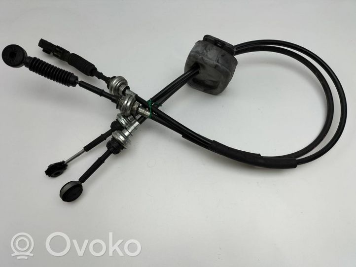 Nissan Primastar Gear shift cable linkage 