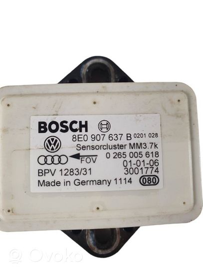 Audi A4 S4 B7 8E 8H Capteur de vitesse de lacet d'accélération ESP 8E0907637B