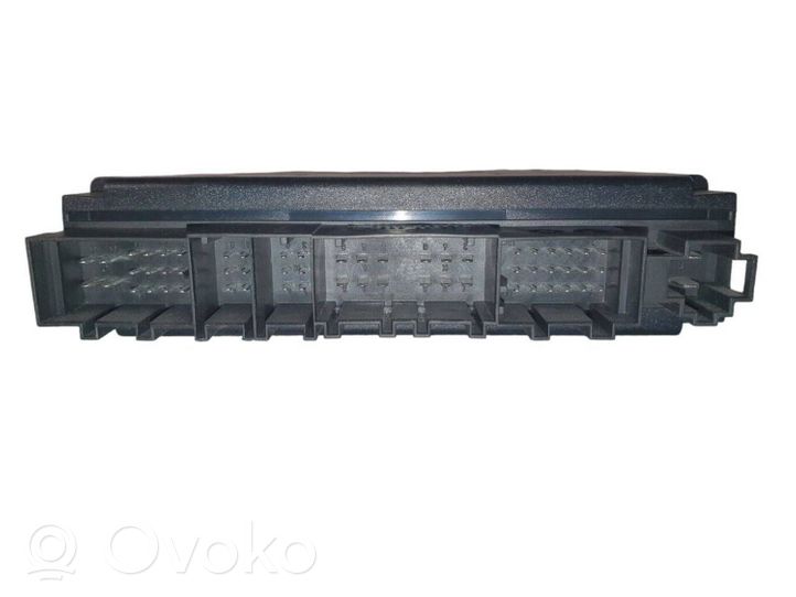 Volkswagen Touareg I Module confort 7L6937049M