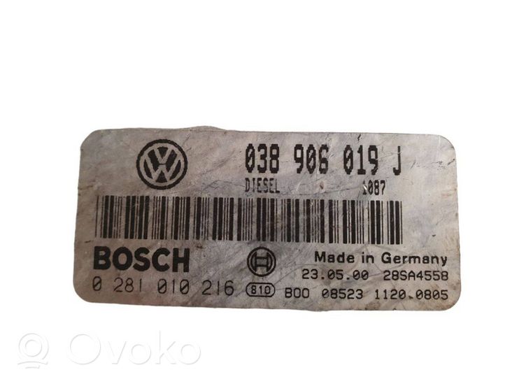 Volkswagen Sharan Dzinēja vadības bloks 038906019J