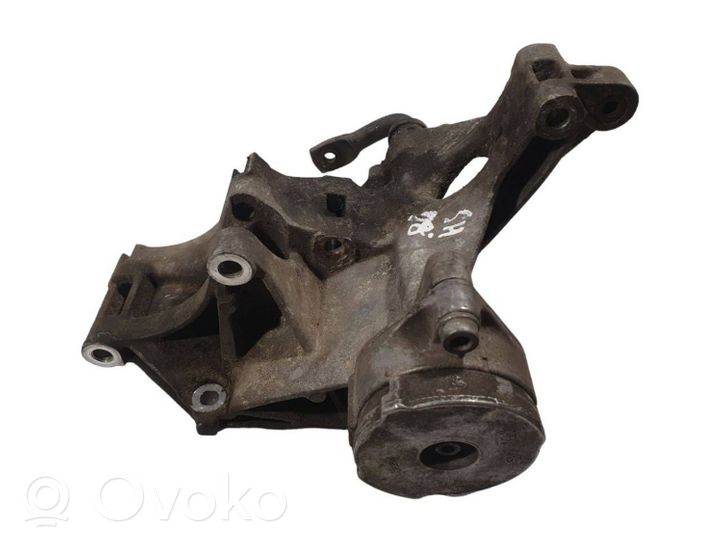 Volkswagen Sharan Generator/alternator bracket 028903143AB