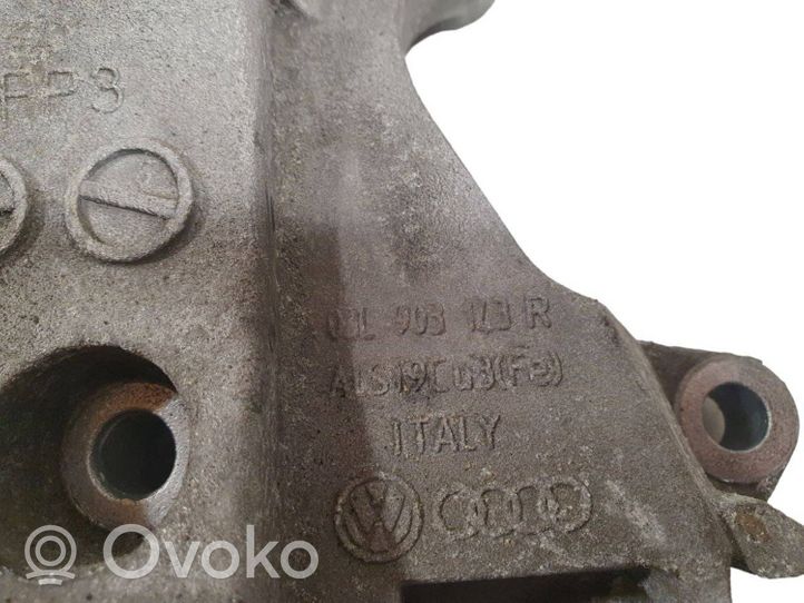 Audi A6 S6 C7 4G Staffa di montaggio del compressore dell’A/C 03L903143R