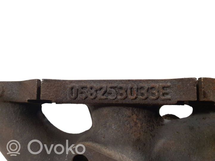 Volkswagen PASSAT B5.5 Exhaust manifold 058253033E