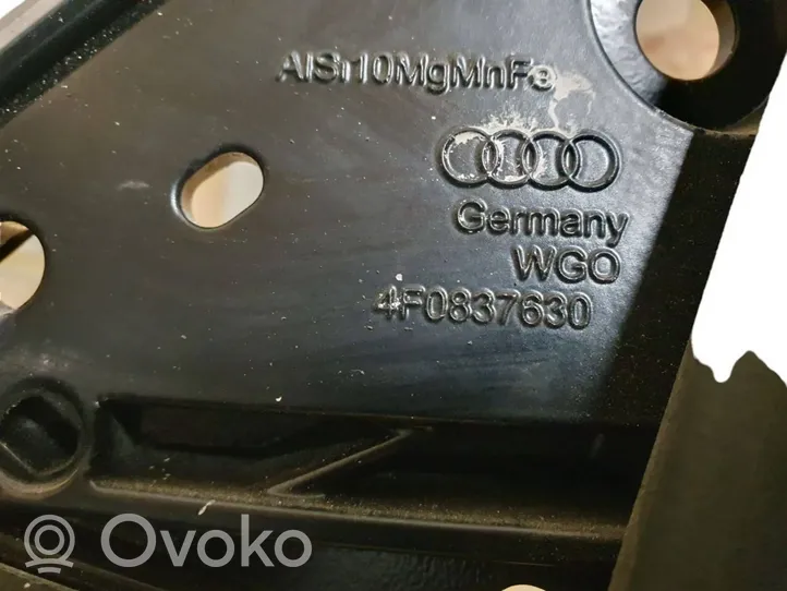 Audi A6 S6 C6 4F Priekinių durų stiklo rėmas 4F0837630