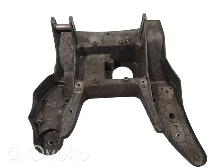 Audi Q7 4L Brake pedal bracket assembly 