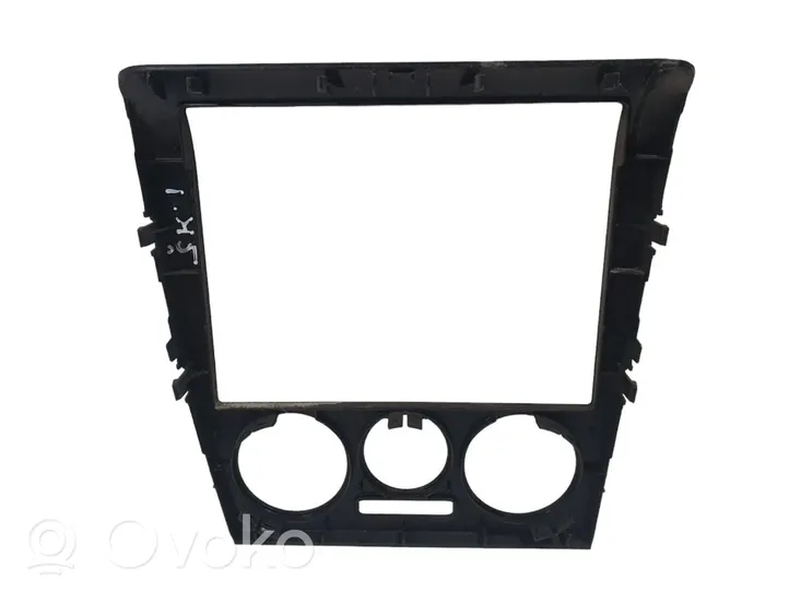 Skoda Octavia Mk1 (1U) Console centrale, commande chauffage/clim 1U1863399