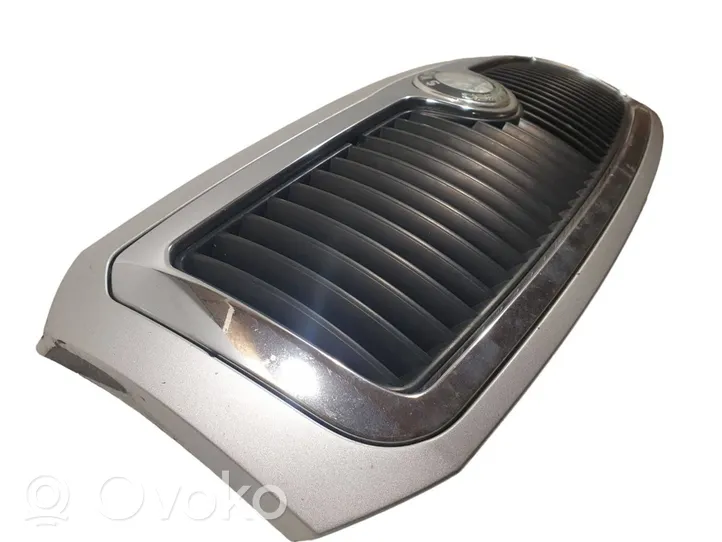 Skoda Fabia Mk1 (6Y) Maskownica / Grill / Atrapa górna chłodnicy 6Y0853668B