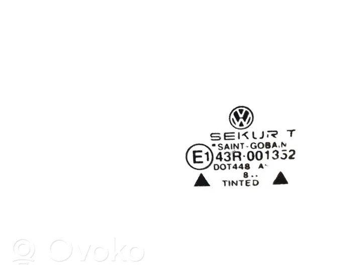 Volkswagen Golf IV Основное стекло задних дверей 43R001352