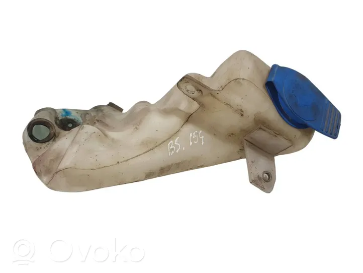 Volkswagen PASSAT B5 Serbatoio/vaschetta liquido lavavetri parabrezza 3B0955453T