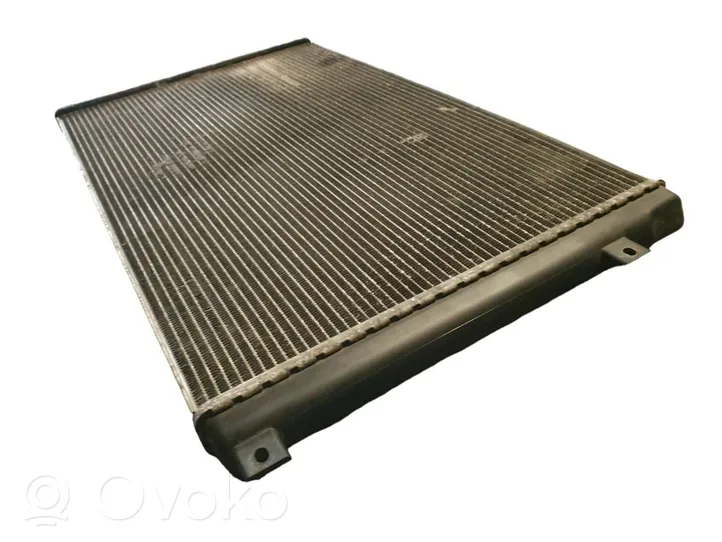 Volkswagen PASSAT B6 Radiateur de refroidissement 1K0121253H