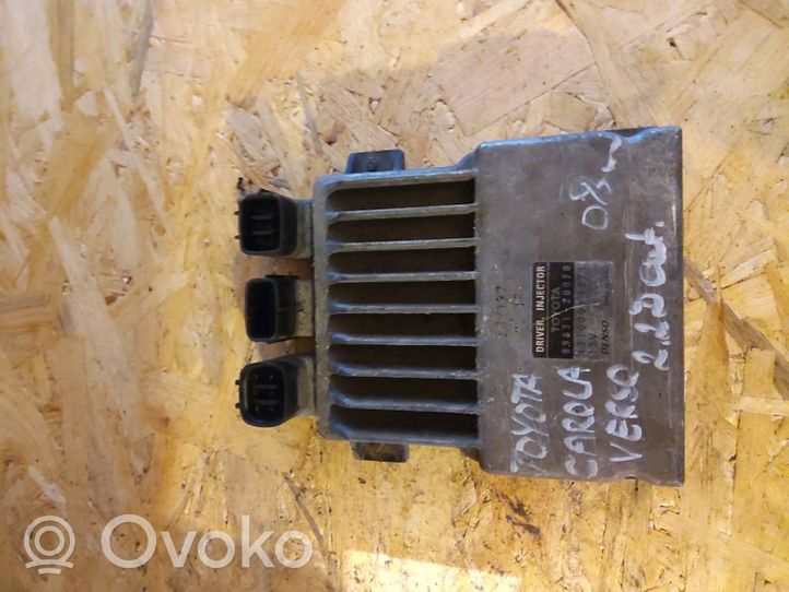 Toyota Corolla Verso AR10 Fuel injection control unit/module 1310001371