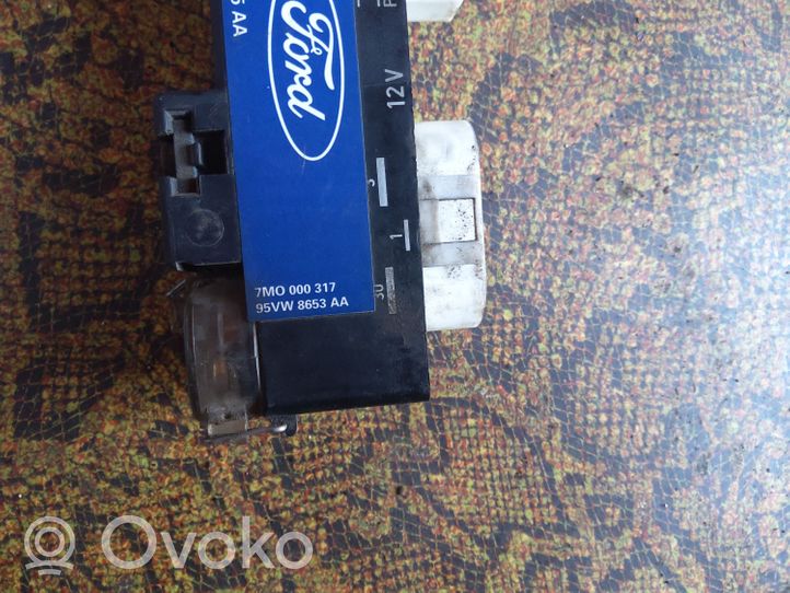 Ford Galaxy Aušinimo ventiliatoriaus rėlė 7MO000317