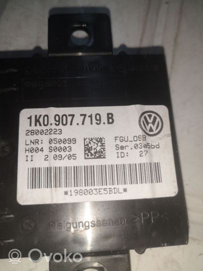 Volkswagen Touran I Hälytyksen ohjainlaite/moduuli 1K0907719B