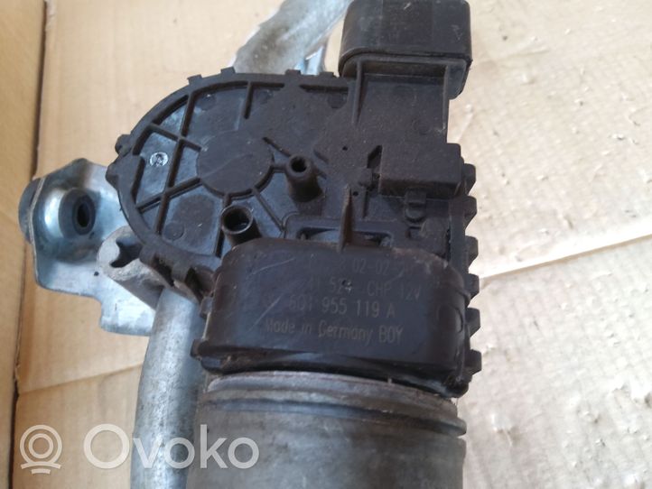 Volkswagen Polo Motor y varillaje del limpiaparabrisas delantero 0390241521