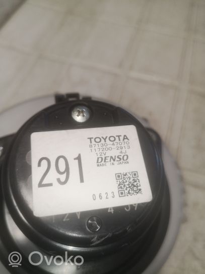 Toyota Prius (XW20) Ventilador de la batería de vehículo híbrido/eléctrico 8713047070