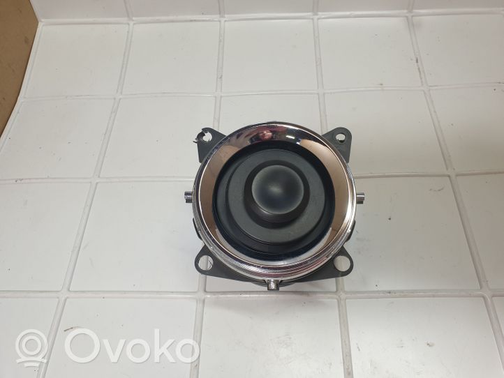 Citroen C3 Šoninės oro grotelės 9653071677