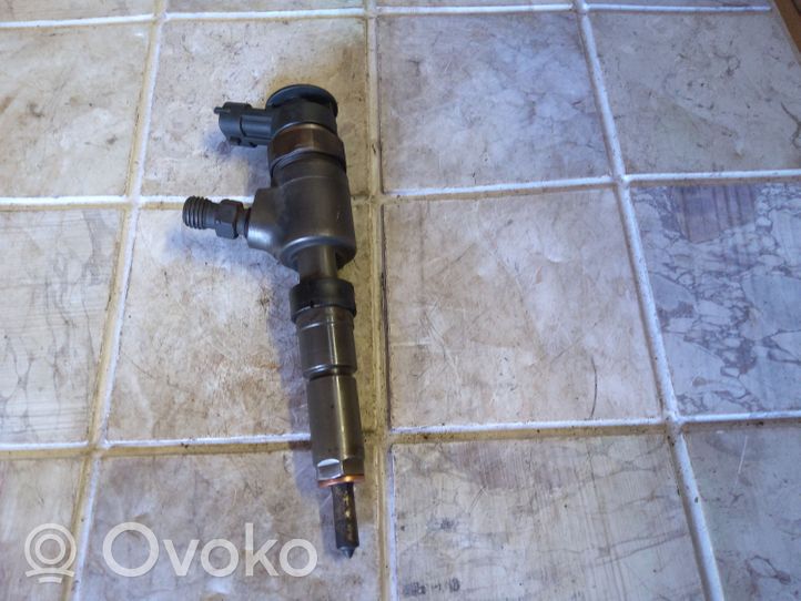 Citroen C3 Fuel injector 0445110135