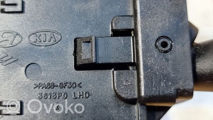 Hyundai Sonata Manetka / Przełącznik wycieraczek 934203K00