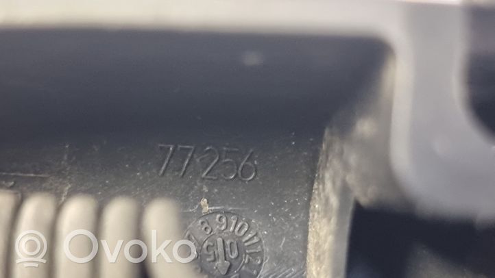 Mitsubishi Colt Braccio della spazzola tergicristallo posteriore 77256